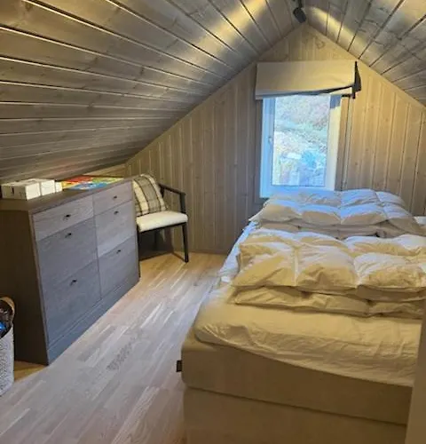 Hoyfjellshytta *
